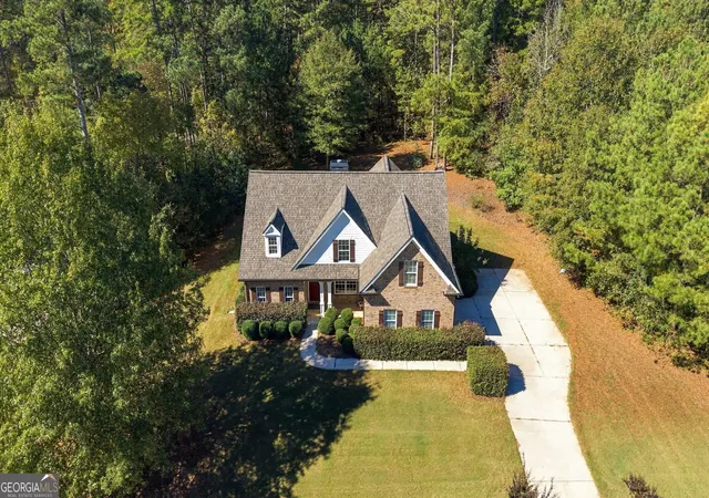 Photo 2 of Single family home for sale at 3142 Whitlow Crk Dr, Bishop, GA 30621 | MLS# 10794813 | Listing updated on 2026-10-29