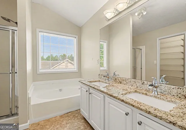 Photo 4 of Single family home for sale at 524 Martin Forest Ln SE, Lawrenceville, GA 30045 | MLS# 10843262 | Listing updated on 2026-09-10