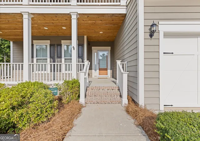 Photo 3 of Single family home for sale at 6634 Stag Leap Ln, Hoschton, GA 30548 | MLS# 10837837 | Listing updated on 2026-10-26
