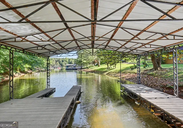 Photo 2 of Single family home for sale at 1105 Henson Dr, Hiawassee, GA 30546 | MLS# 10851032 | Listing updated on 2026-10-06
