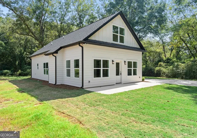 Photo 4 of Single family home for sale at 106 Little St, Williamson, GA 30292 | MLS# 10829057 | Listing updated on 2026-10-11
