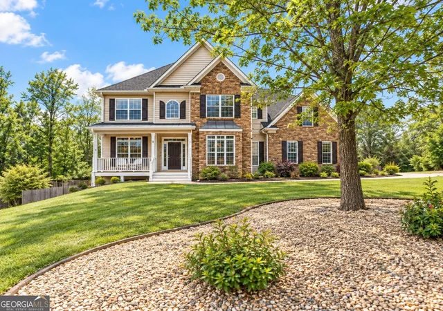 Photo 1 of Single family home for sale at 25 Barbara Ct, Fayetteville, GA 30215 | MLS# 10848642 | Listing updated on 2026-10-02
