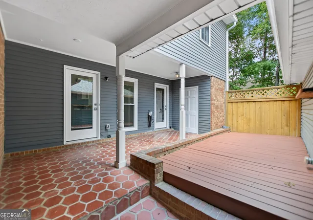Photo 4 of Townhouse for sale at 2920 Lavista Way, Decatur, GA 30033 | MLS# 10816424 | Listing updated on 2026-09-14