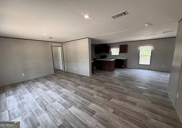 Photo 4 of Manufactured home for sale at 516 Mosley Bridge Rd, Claxton, GA 30417 | MLS# 10793443 | Listing updated on 2026-10-08