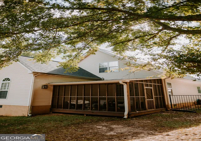 Photo 56 of Single family home for sale at 136 King Richard Dr, Griffin, GA 30223 | MLS# 10840485 | Listing updated on 2026-09-11