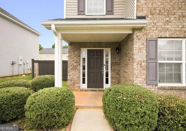 Photo 4 of Single family home for sale at 105 Dane Ter, Warner Robins, GA 31088 | MLS# 10841411 | Listing updated on 2026-09-21