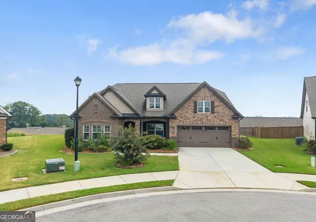 Photo 3 of Single family home for sale at 4310 Sw Granison Chse, Gainesville, GA 30504 | MLS# 10847090 | Listing updated on 2026-09-24