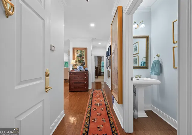 Photo 4 of Condo for sale at 5415 Northland Dr NE #307, Atlanta, GA 30342 | MLS# 10840009 | Listing updated on 2026-09-18