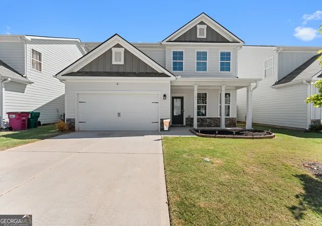 Photo 1 of Single family home for sale at 163 Red Birch Ln, Warner Robins, GA 31093 | MLS# 10849766 | Listing updated on 2026-10-05