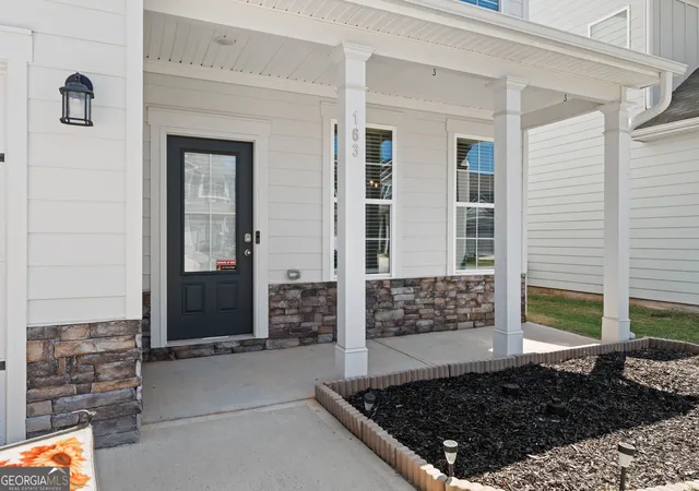 Photo 2 of Single family home for sale at 163 Red Birch Ln, Warner Robins, GA 31093 | MLS# 10849766 | Listing updated on 2026-10-05