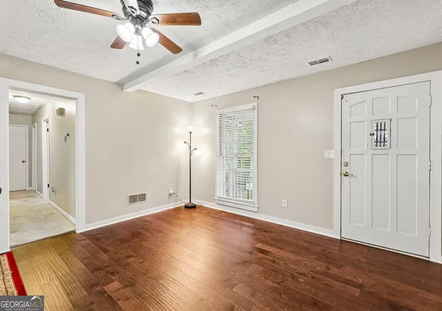 Photo 4 of Single family home for sale at 3256 Village Glen Trl, Snellville, GA 30039 | MLS# 10850881 | Listing updated on 2026-10-06