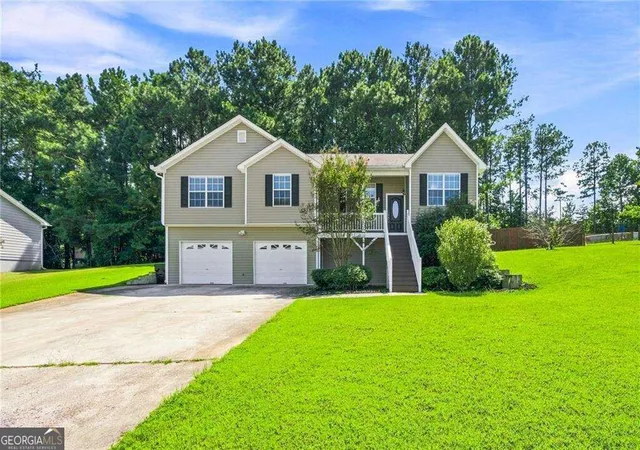 Photo 1 of Single family home for sale at 57 Hickory Leaf Ln, Acworth, GA 30101 | MLS# 10839208 | Listing updated on 2026-09-17