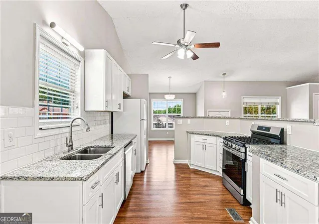 Photo 2 of Single family home for sale at 57 Hickory Leaf Ln, Acworth, GA 30101 | MLS# 10839208 | Listing updated on 2026-09-17