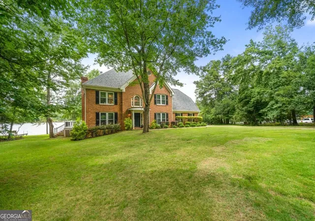Photo 1 of Single family home for sale at 75 Spring Ridge Ct, Newnan, GA 30265 | MLS# 10847870 | Listing updated on 2026-09-17
