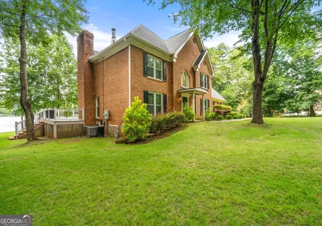 Photo 2 of Single family home for sale at 75 Spring Ridge Ct, Newnan, GA 30265 | MLS# 10847870 | Listing updated on 2026-09-17