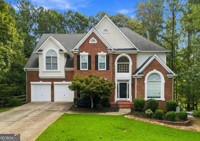 Photo 2 of Single family home for sale at 115 Redleaf Ct, Alpharetta, GA 30005 | MLS# 10850148 | Listing updated on 2026-10-05