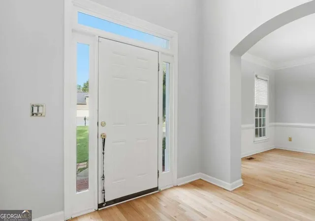Photo 3 of Single family home for sale at 115 Redleaf Ct, Alpharetta, GA 30005 | MLS# 10850148 | Listing updated on 2026-10-05