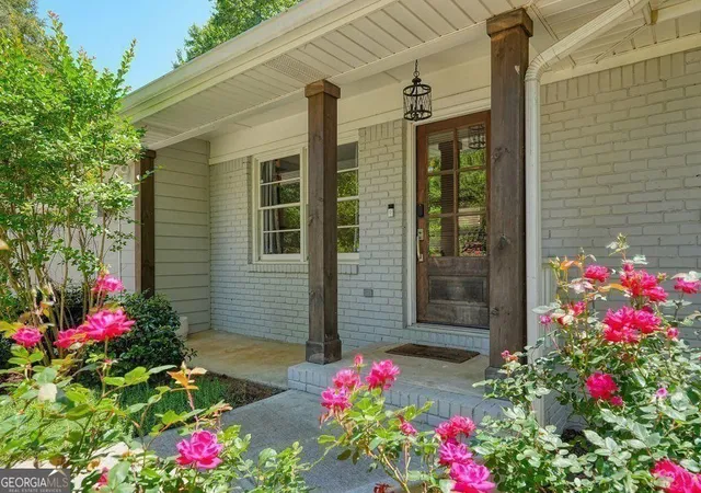 Photo 3 of Single family home for sale at 436 Concord Rd, Smyrna, GA 30082 | MLS# 10839872 | Listing updated on 2026-09-17