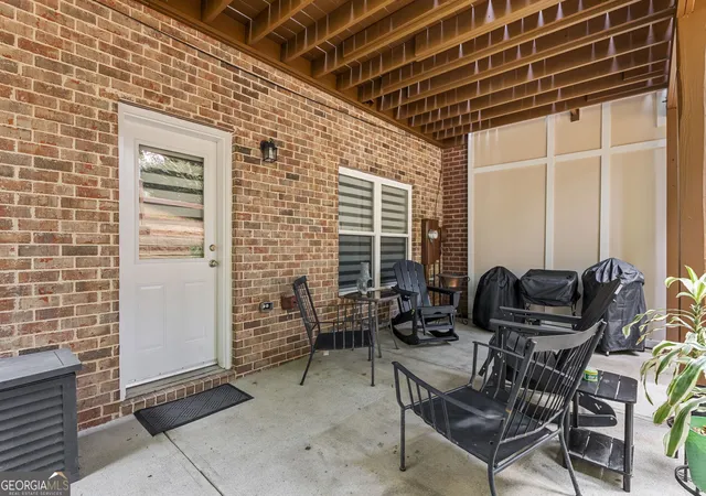 Photo 36 of Townhouse for sale at 5100 Waters Edge Trl, Roswell, GA 30075 | MLS# 10838916 | Listing updated on 2026-10-22