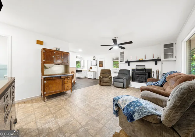 Photo 4 of Single family home for sale at 655 Old Hendry Church Rd, Canon, GA 30520 | MLS# 10839933 | Listing updated on 2026-09-18