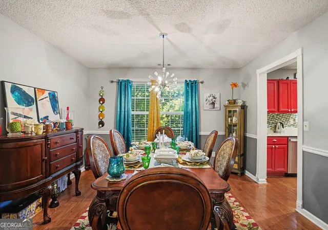 Photo 3 of Single family home for sale at 925 Reda Ct, Mcdonough, GA 30253 | MLS# 10838975 | Listing updated on 2026-09-17