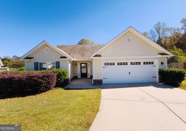 Photo 2 of Single family home for sale at 110 Manchester Ln, Jefferson, GA 30549 | MLS# 10834447 | Listing updated on 2026-10-26