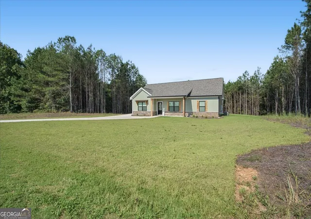 Photo 3 of Single family home for sale at 466 Mount Zion Church Rd, Tallapoosa, GA 30176 | MLS# 10851605 | Listing updated on 2026-10-07