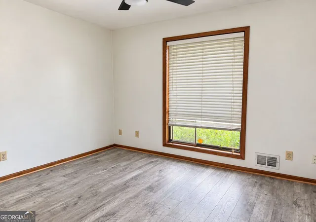 Photo 19 of Single family home for sale at 430 Banks Rd, Fayetteville, GA 30214 | MLS# 10844743 | Listing updated on 2026-09-11