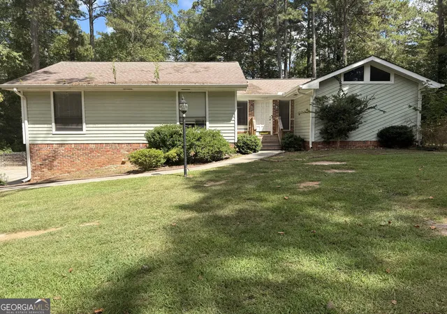 Photo 1 of Single family home for sale at 430 Banks Rd, Fayetteville, GA 30214 | MLS# 10844743 | Listing updated on 2026-09-25