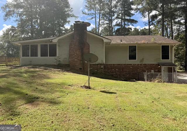 Photo 2 of Single family home for sale at 430 Banks Rd, Fayetteville, GA 30214 | MLS# 10844743 | Listing updated on 2026-09-25