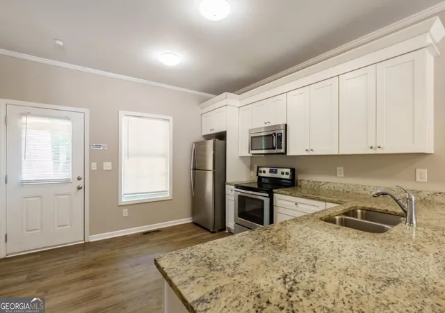 Photo 4 of Single family home for sale at 235 Bray St, Athens, GA 30601 | MLS# 10842690 | Listing updated on 2026-09-27