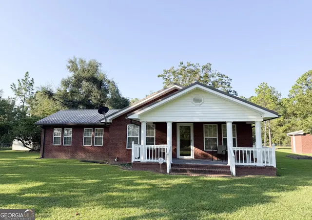 Photo 1 of Single family home for sale at 1182 E Us Hwy 280, Lyons, GA 30436 | MLS# 10846560 | Listing updated on 2026-09-30