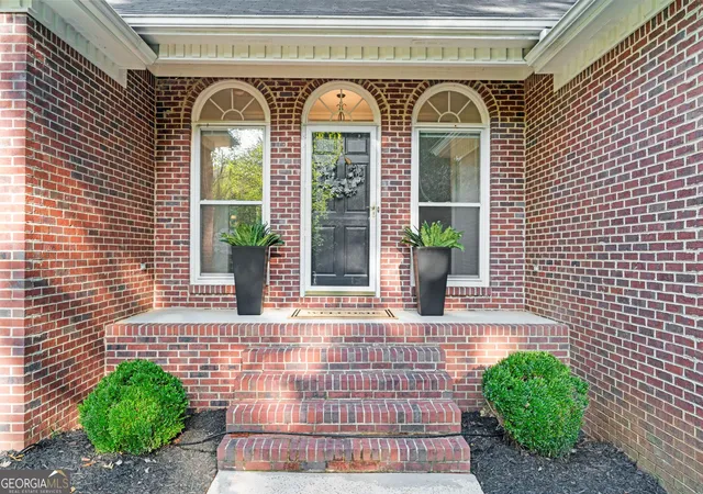Photo 3 of Single family home for sale at 208 Marvin Land Ln, Canton, GA 30115 | MLS# 10847335 | Listing updated on 2026-09-25
