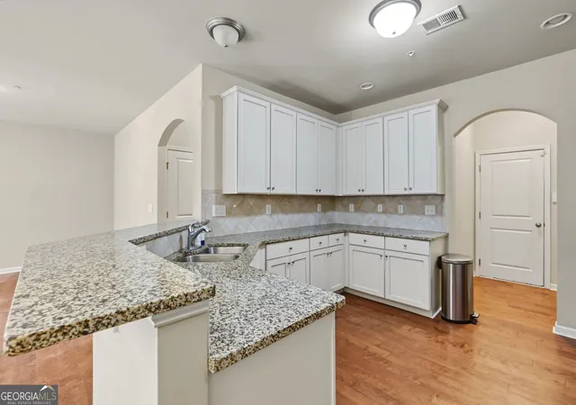 Photo 4 of Townhouse for sale at 3398 Castleberry Village Cir, Cumming, GA 30040 | MLS# 10853373 | Listing updated on 2026-10-09