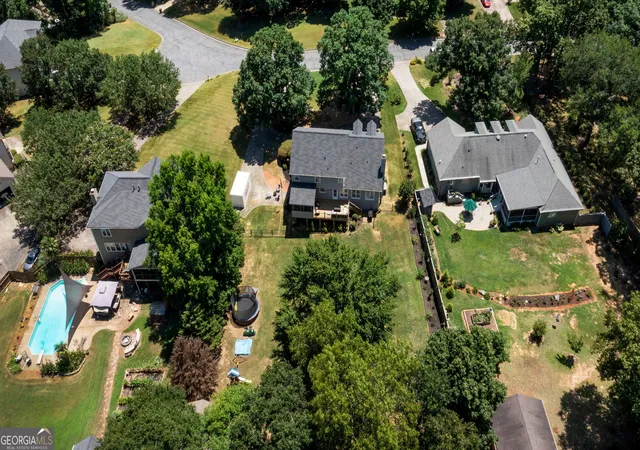 Photo 4 of Single family home for sale at 9 Topridge Dr, Cartersville, GA 30120 | MLS# 10852579 | Listing updated on 2026-10-08