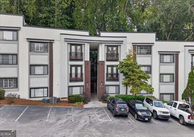 Photo 3 of Condo for sale at 1445 Monroe Dr Ne #20F, Atlanta, GA 30324 | MLS# 10846793 | Listing updated on 2026-09-30