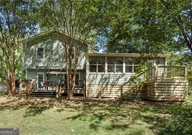 Photo 3 of Single family home for sale at 156 Settendown Trl SE, Mableton, GA 30126 | MLS# 10844126 | Listing updated on 2026-09-15