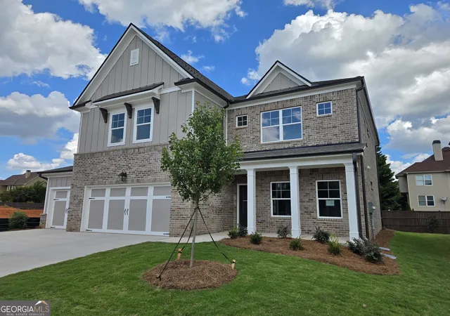Photo 2 of Single family home for sale at 733 Secret Garden Ln, Dacula, GA 30019 | MLS# 10842766 | Listing updated on 2026-09-23