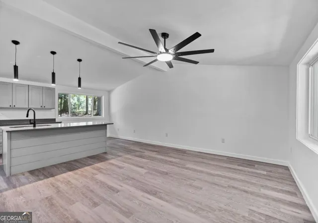 Photo 4 of Sale Pending at 4993 Loan Oak Rd, Grantville, GA 30220 | MLS# 10843953 | Listing updated on 2026-09-20