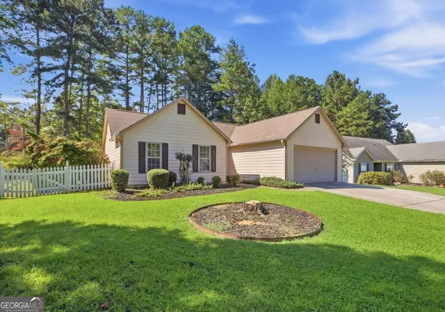 Photo 3 of Single family home for sale at 5700 River Ridge Ln, Sugar Hill, GA 30518 | MLS# 10851942 | Listing updated on 2026-10-07