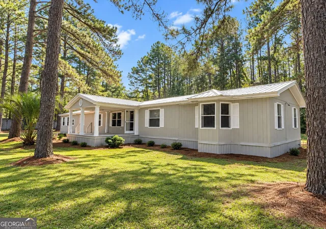 Photo 2 of Manufactured home for sale at 114 Olney Sta Dr, Ellabell, GA 31308 | MLS# 10843765 | Listing updated on 2026-09-15