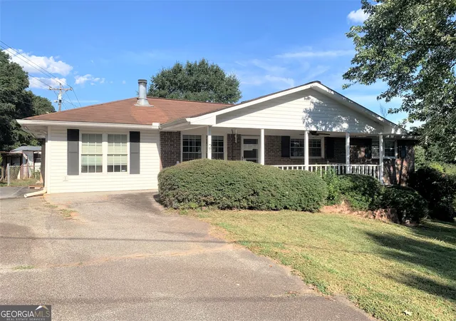 Photo 1 of Single family home for sale at 21 Abby Ln, Toccoa, GA 30577 | MLS# 10844070 | Listing updated on 2026-09-11