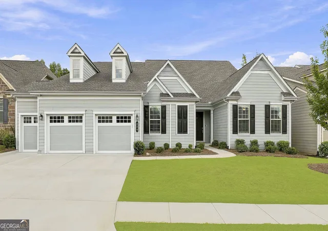 Photo 1 of Single family home for sale at 204 Cottonwood Cir, Peachtree City, GA 30269 | MLS# 10845657 | Listing updated on 2026-09-28