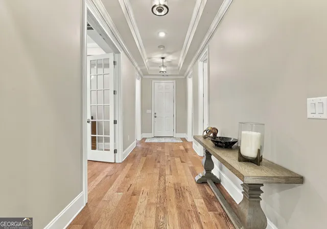 Photo 4 of Single family home for sale at 204 Cottonwood Cir, Peachtree City, GA 30269 | MLS# 10845657 | Listing updated on 2026-09-28