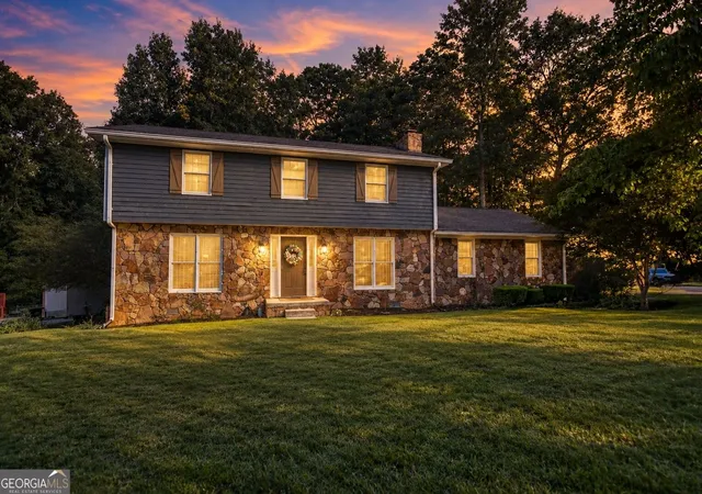 Photo 1 of Single family home for sale at 3655 Sugar Crk Ln Se, Conyers, GA 30094 | MLS# 10845358 | Listing updated on 2026-10-08