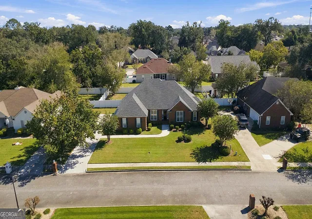 Photo 4 of Single family home for sale at 3613 Arbor Run Dr, Valdosta, GA 31605 | MLS# 10879964 | Listing updated on 2026-10-29