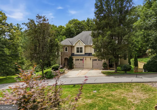 Photo 3 of Single family home for sale at 476 Licklog Ridge, Hayesville, NC 28904 | MLS# 10845435 | Listing updated on 2026-09-28