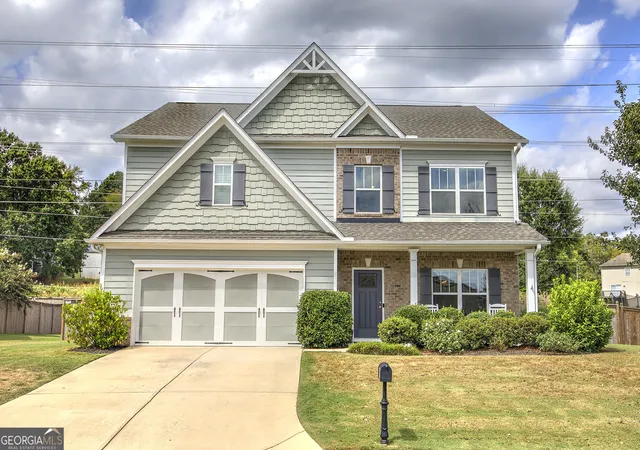 Photo 2 of Single family home for sale at 58 Twelve Oaks Dr Se, Cartersville, GA 30120 | MLS# 10842681 | Listing updated on 2026-09-09