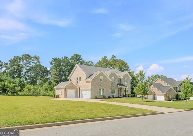 Photo 2 of Single family home for sale at 120 Ilene Dr, Fayetteville, GA 30214 | MLS# 10842720 | Listing updated on 2026-09-24