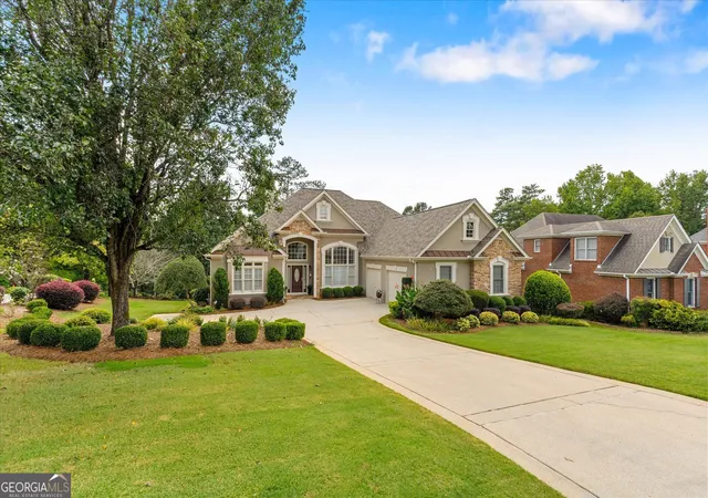 Photo 3 of Single family home for sale at 4361 Chimney Hl Dr, Douglasville, GA 30135 | MLS# 10847850 | Listing updated on 2026-10-08